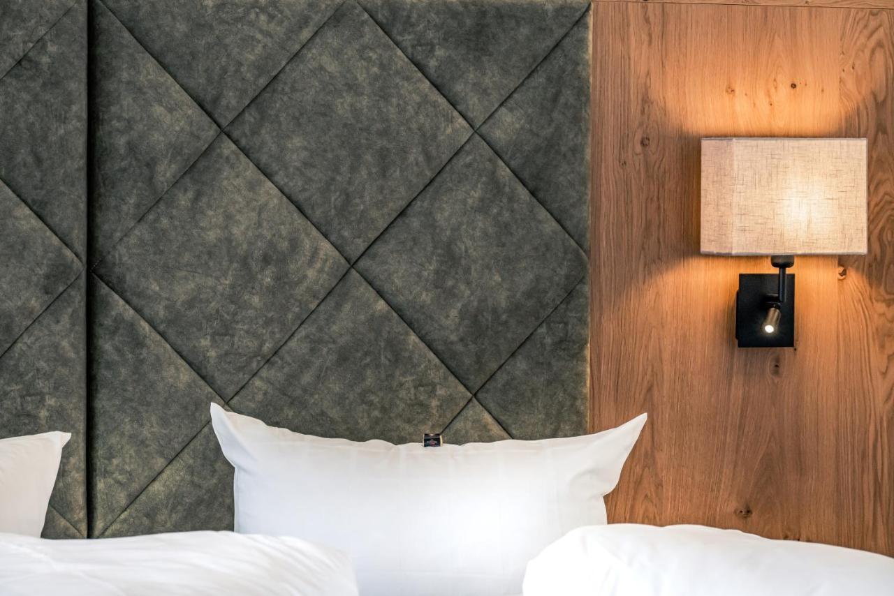 Hotel Foehrenhof Щанцах Екстериор снимка