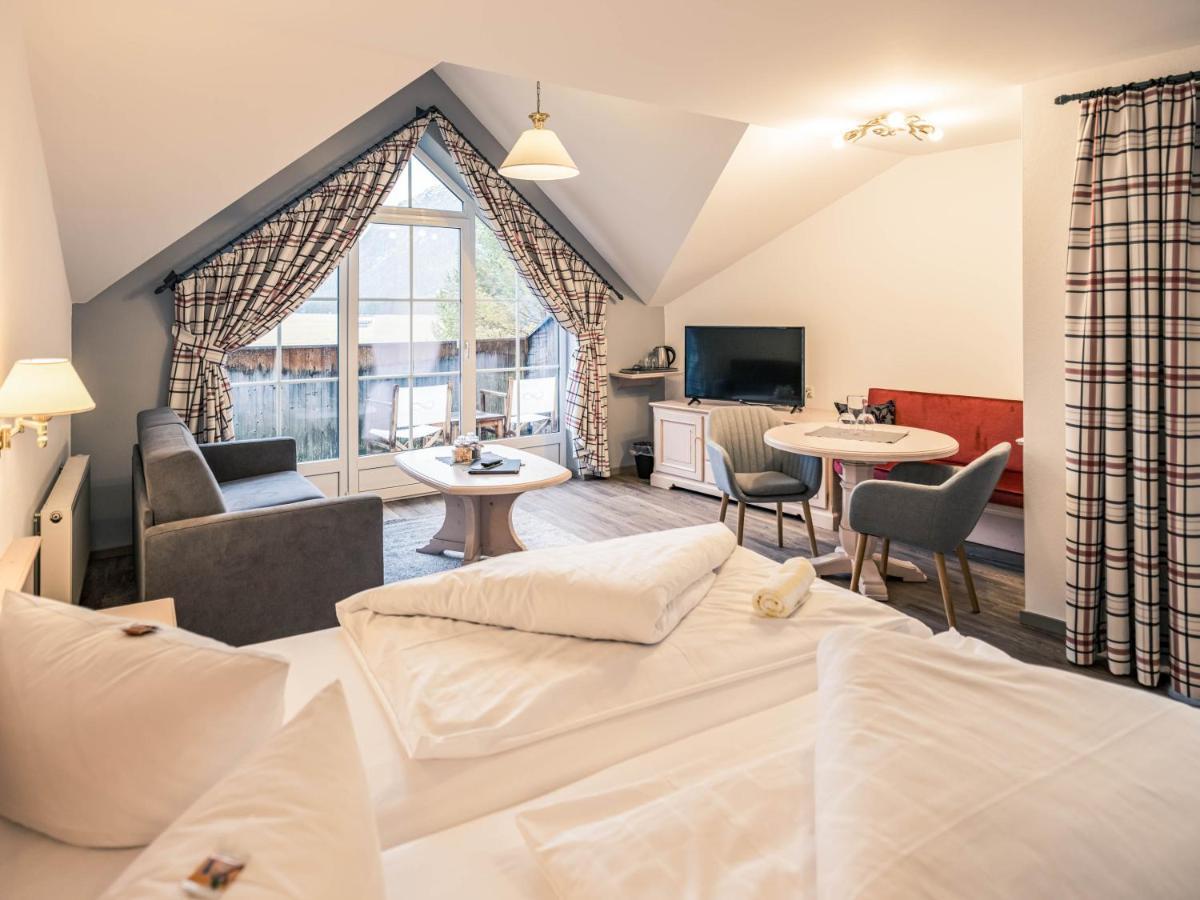 Hotel Foehrenhof Щанцах Екстериор снимка