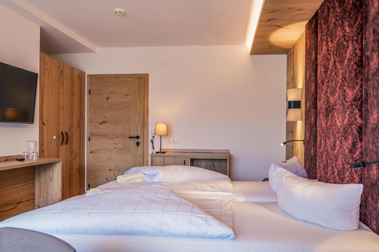 Hotel Foehrenhof Щанцах Екстериор снимка